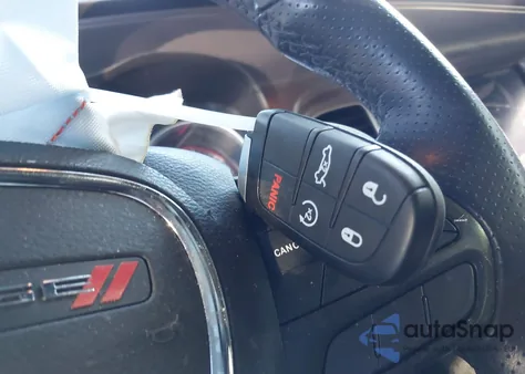 2023 Dodge Charger R/T z USA, uszkodzony, nr VIN 2C3CDXCT1PH536367